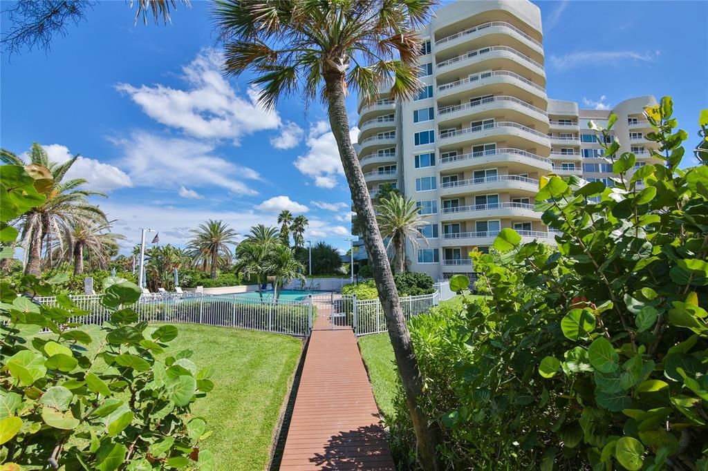 For Rent: $11,000 (2 beds, 2 baths, 1602 Square Feet)