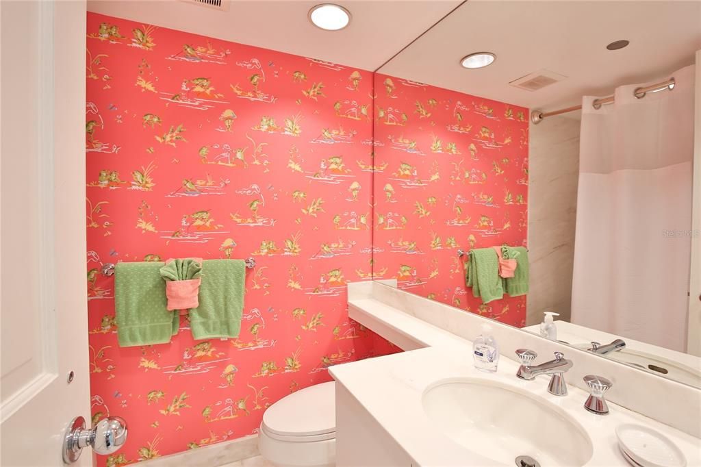 For Rent: $11,000 (2 beds, 2 baths, 1602 Square Feet)
