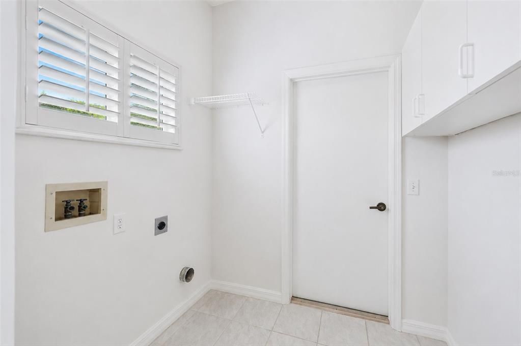 En Venta: $469,000 (3 camas, 2 baños, 1813 Pies cuadrados)