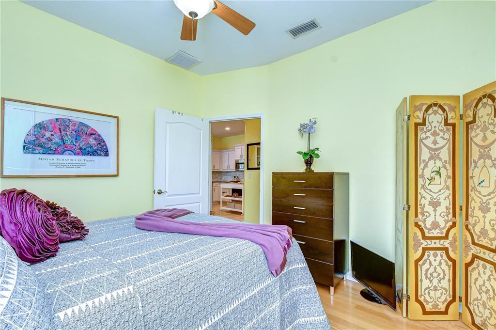 En Venta: $375,000 (3 camas, 2 baños, 1760 Pies cuadrados)