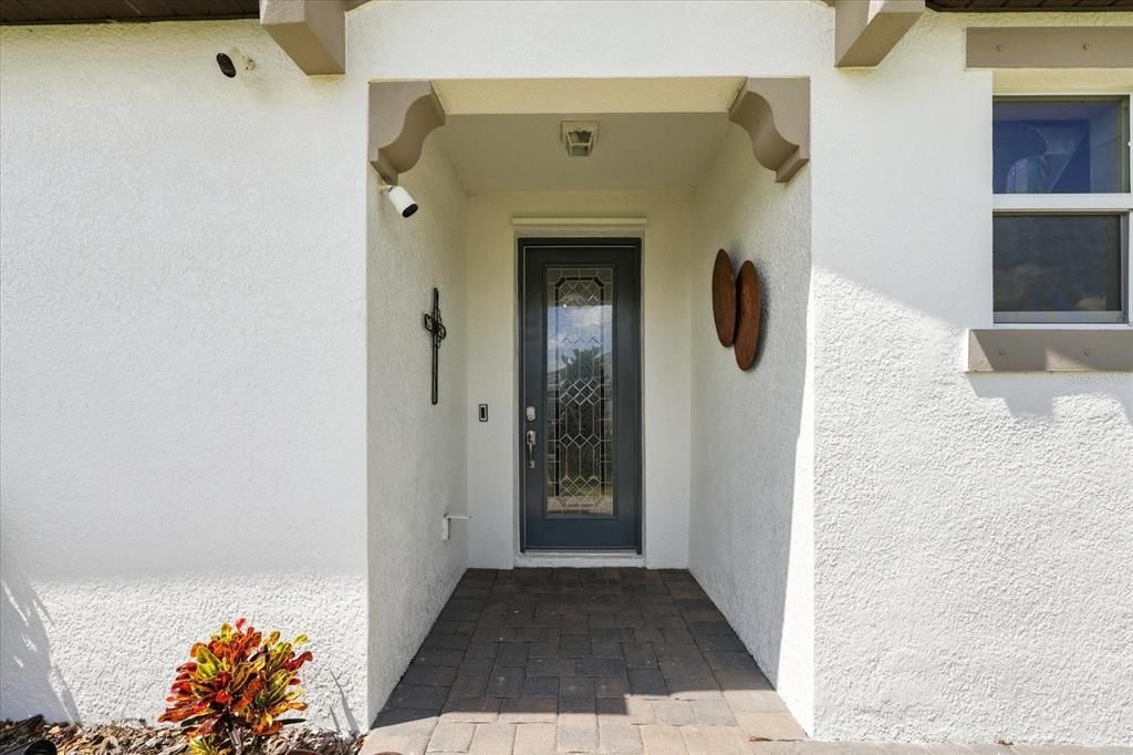 For Rent: $3,500 (2 beds, 2 baths, 1965 Square Feet)