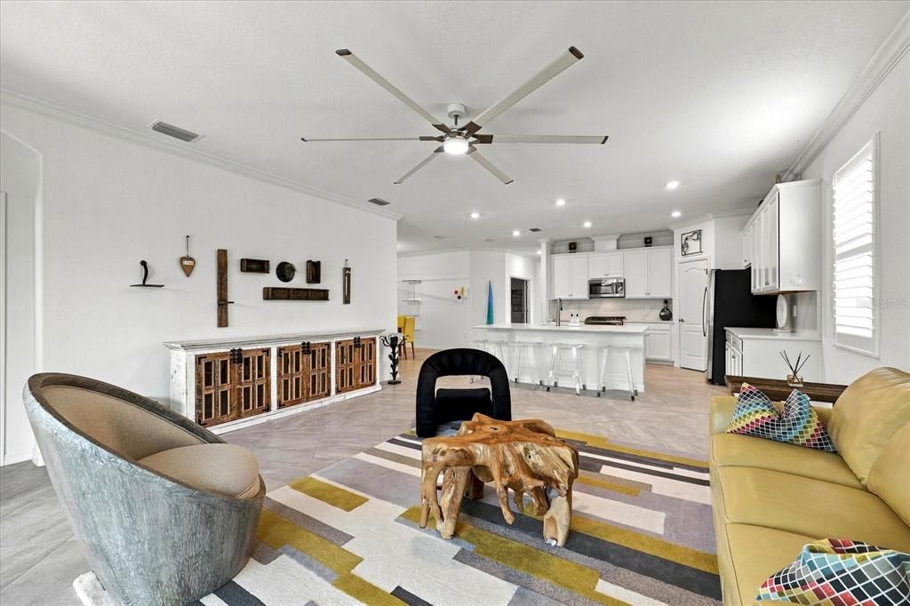 For Rent: $3,500 (2 beds, 2 baths, 1965 Square Feet)