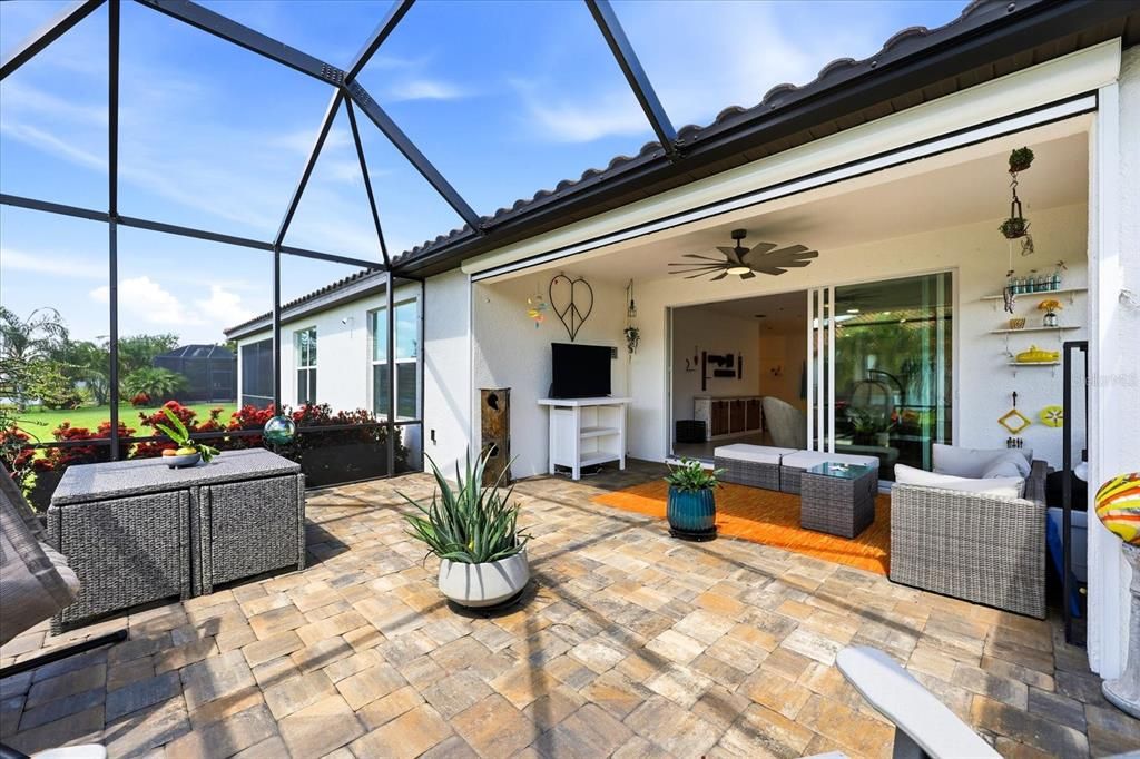 For Rent: $3,500 (2 beds, 2 baths, 1965 Square Feet)