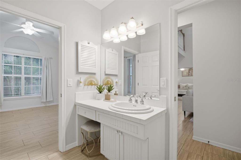 For Sale: $925,000 (3 beds, 3 baths, 2648 Square Feet)