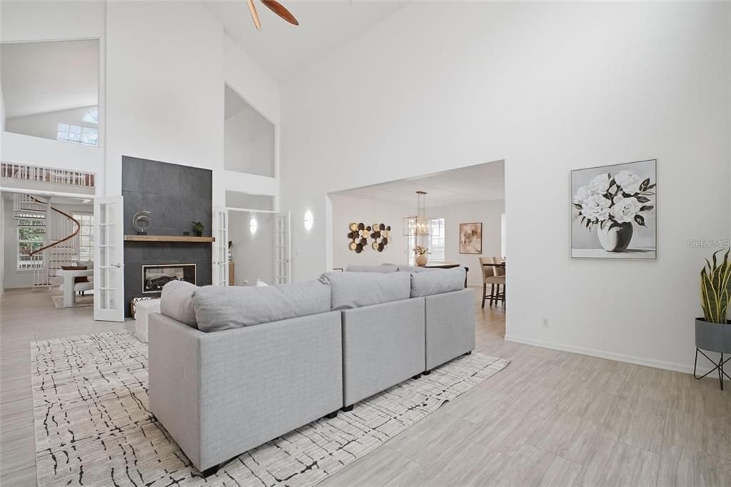 For Sale: $925,000 (3 beds, 3 baths, 2648 Square Feet)