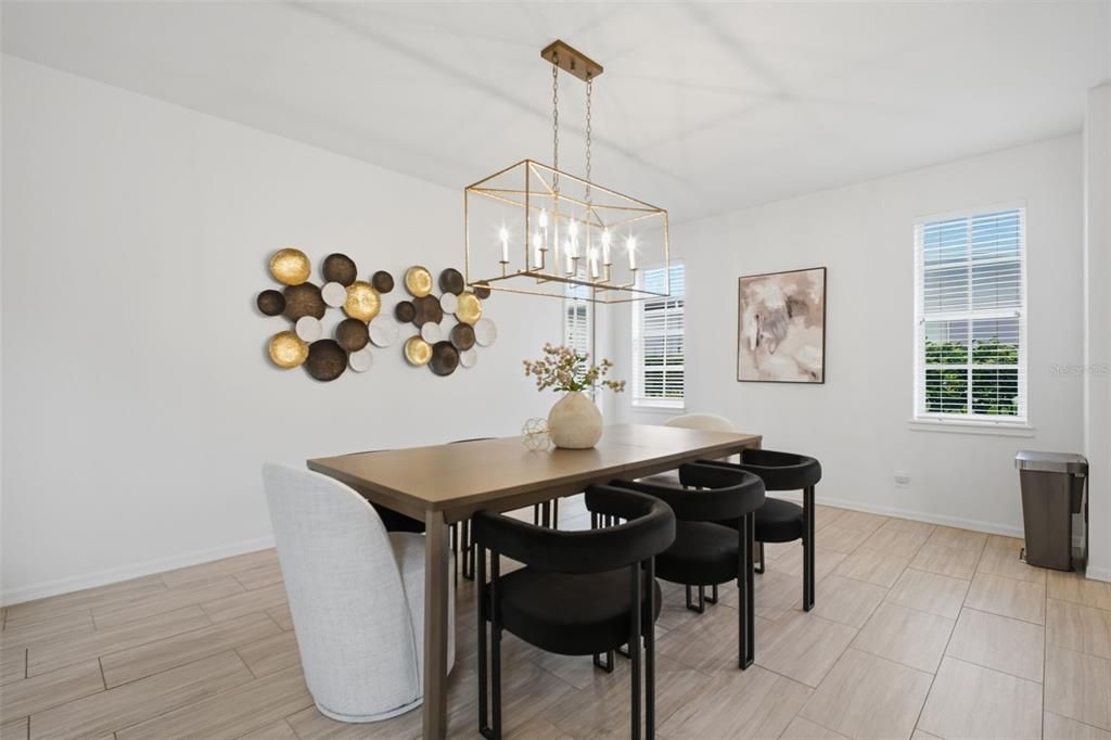 For Sale: $925,000 (3 beds, 3 baths, 2648 Square Feet)