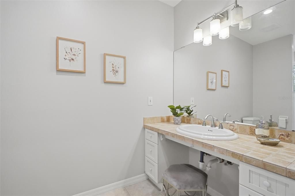 For Sale: $925,000 (3 beds, 3 baths, 2648 Square Feet)