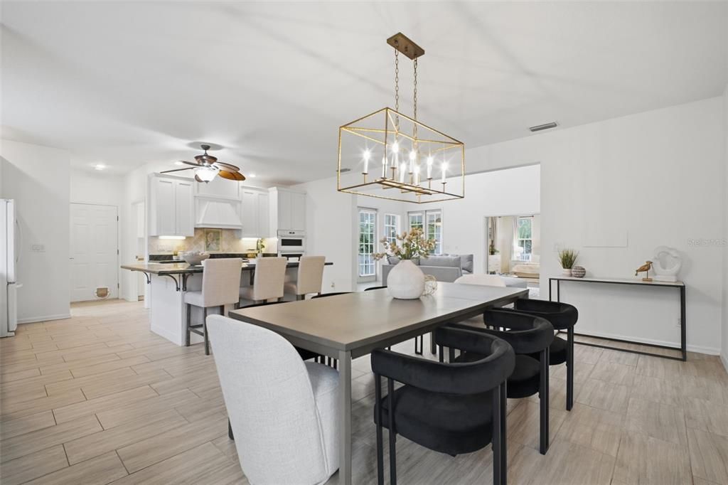For Sale: $925,000 (3 beds, 3 baths, 2648 Square Feet)
