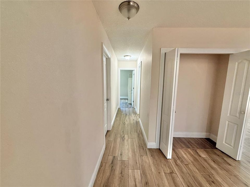 В аренду: $2,200 (3 спален, 2 ванн, 1527 Квадратных фут)