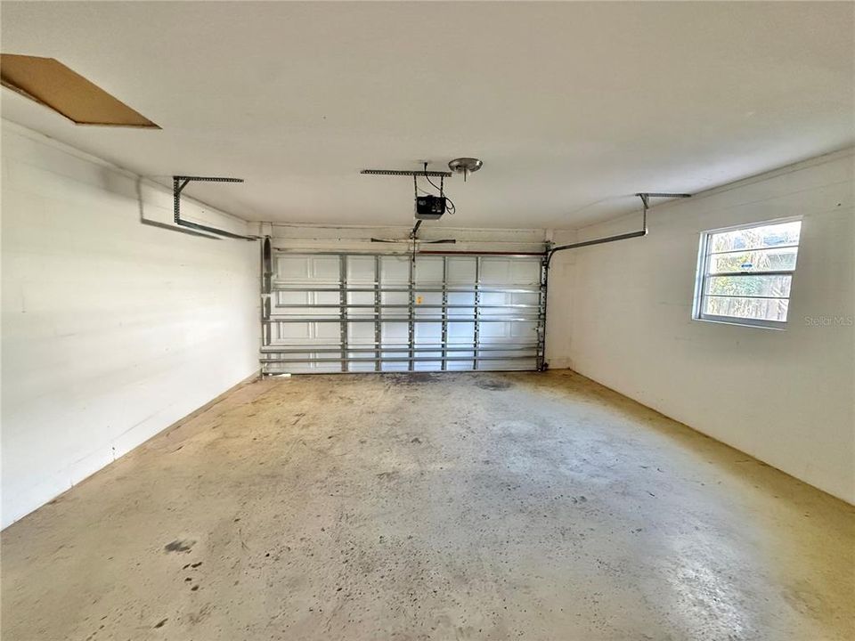 В аренду: $2,200 (3 спален, 2 ванн, 1527 Квадратных фут)