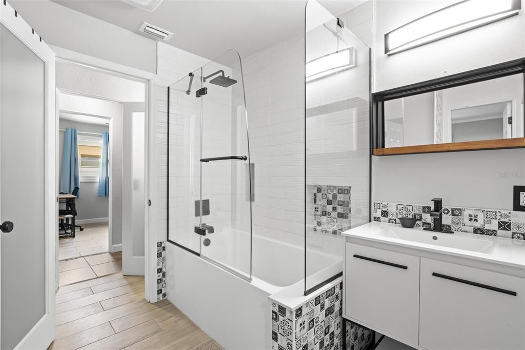 В аренду: $3,800 (4 спален, 2 ванн, 1788 Квадратных фут)