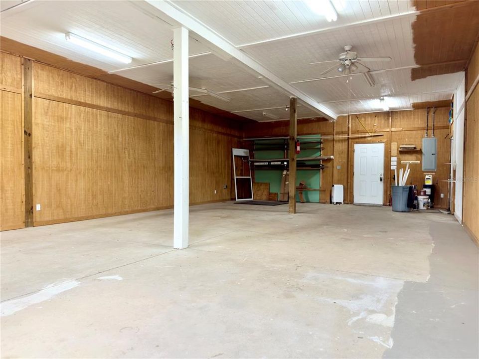 En Venta: $1,600,000 (5 camas, 3 baños, 3596 Pies cuadrados)