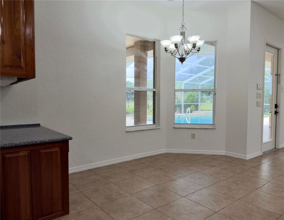 For Sale: $1,600,000 (5 beds, 3 baths, 3596 Square Feet)