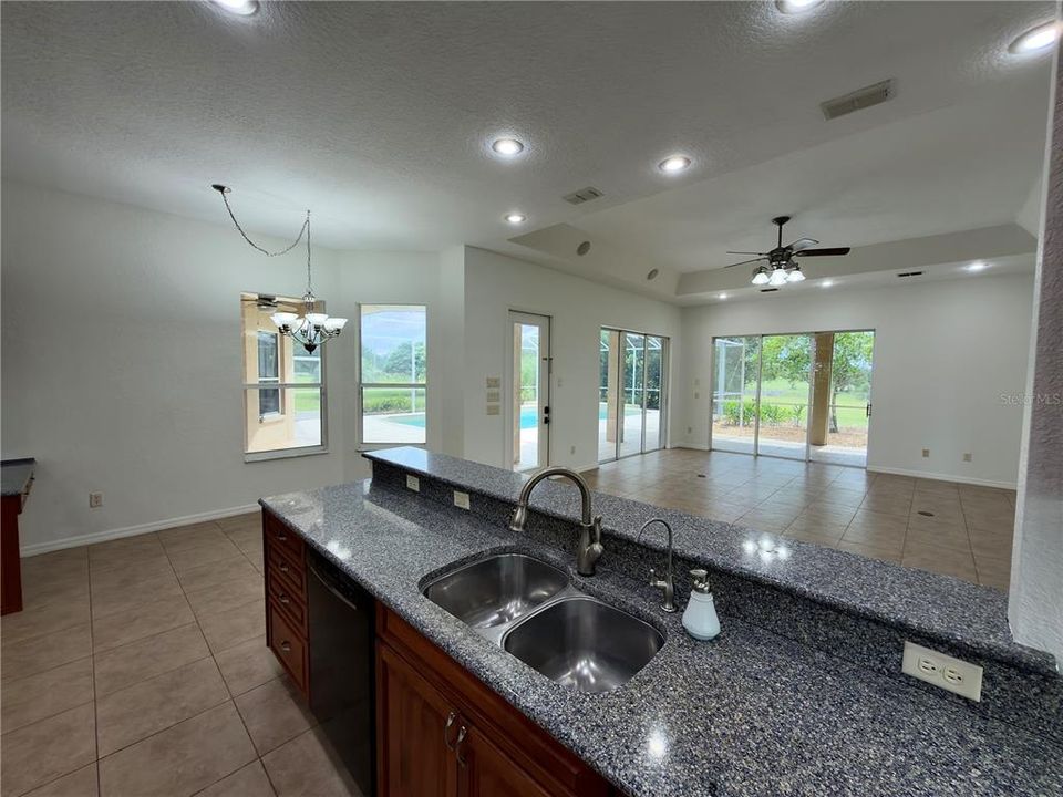 For Sale: $1,600,000 (5 beds, 3 baths, 3596 Square Feet)