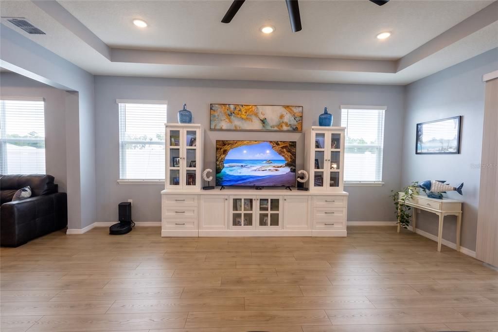 For Sale: $546,990 (4 beds, 3 baths, 2787 Square Feet)