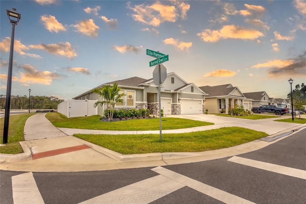 For Sale: $546,990 (4 beds, 3 baths, 2787 Square Feet)