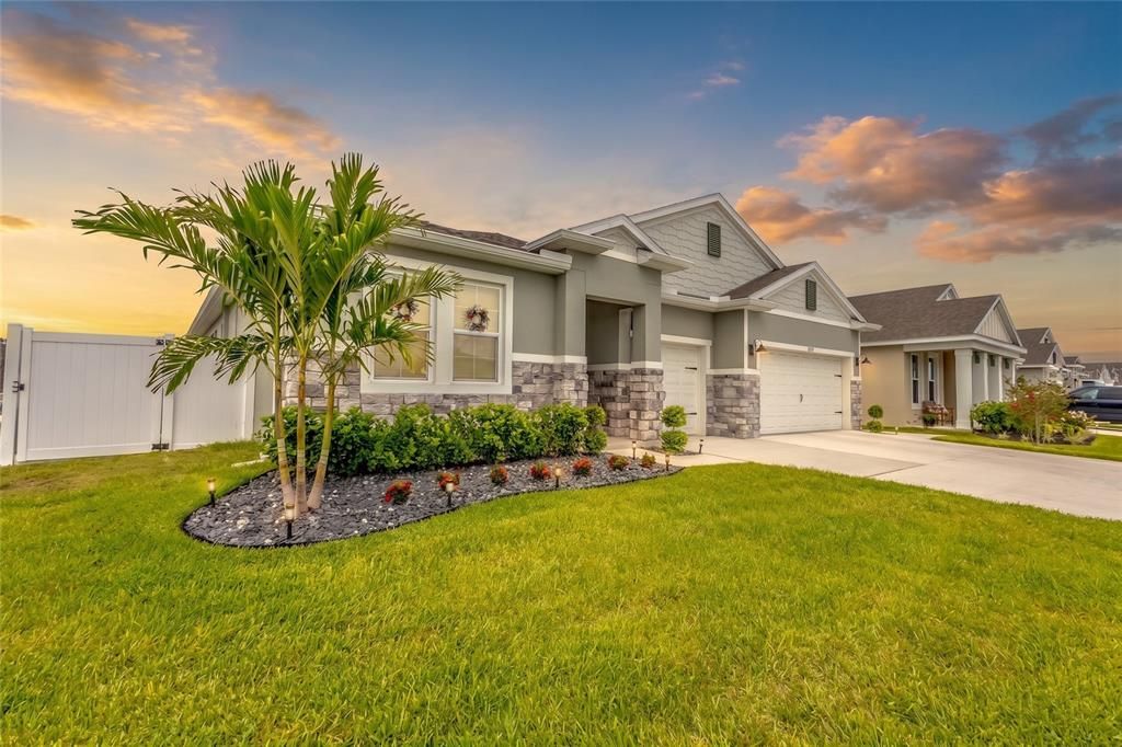 For Sale: $546,990 (4 beds, 3 baths, 2787 Square Feet)