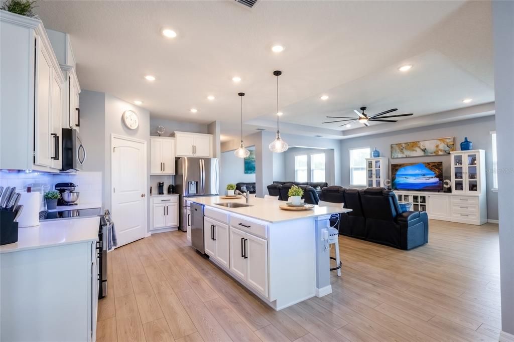 For Sale: $546,990 (4 beds, 3 baths, 2787 Square Feet)