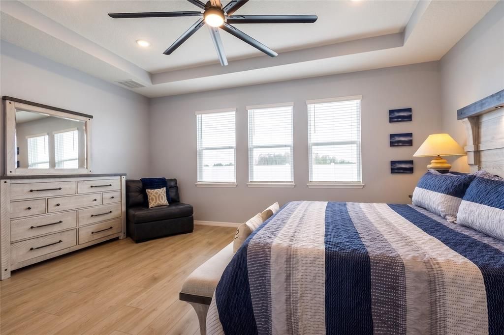 For Sale: $546,990 (4 beds, 3 baths, 2787 Square Feet)