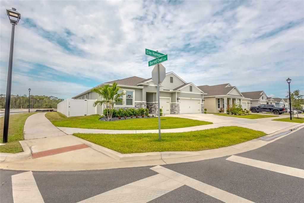 For Sale: $546,990 (4 beds, 3 baths, 2787 Square Feet)