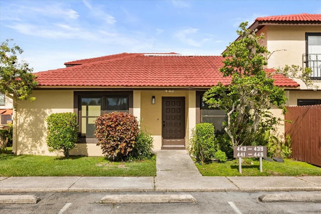 В аренду: $1,450 (2 спален, 2 ванн, 1038 Квадратных фут)