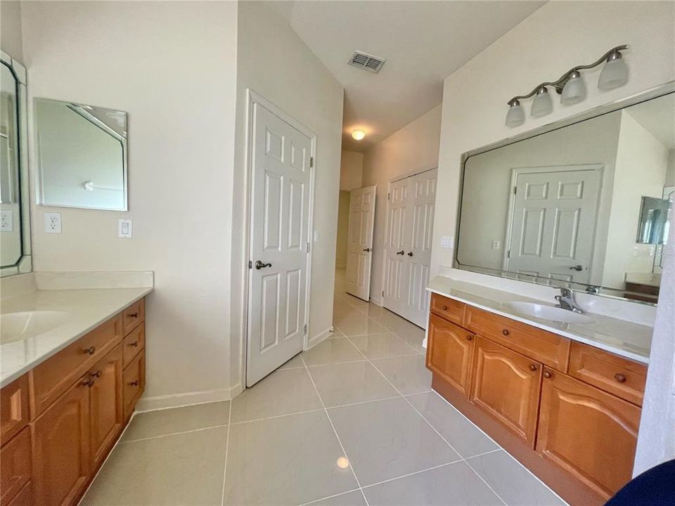 В аренду: $2,900 (4 спален, 2 ванн, 2600 Квадратных фут)