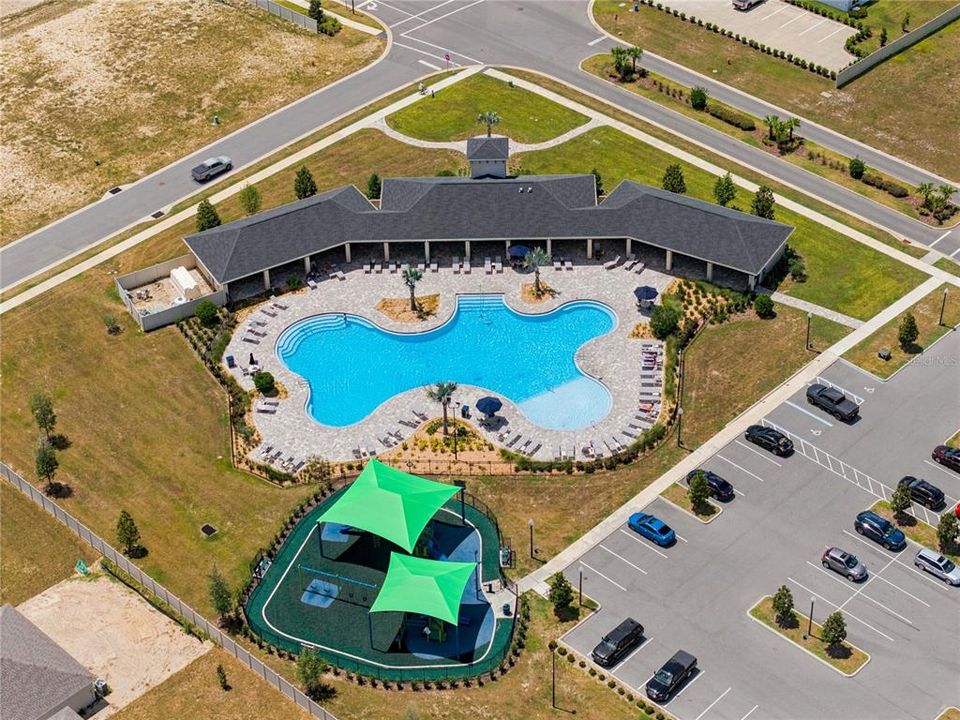 На продажу: $299,000 (3 спален, 2 ванн, 2022 Квадратных фут)
