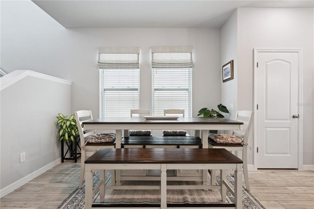 For Sale: $499,000 (5 beds, 3 baths, 2349 Square Feet)