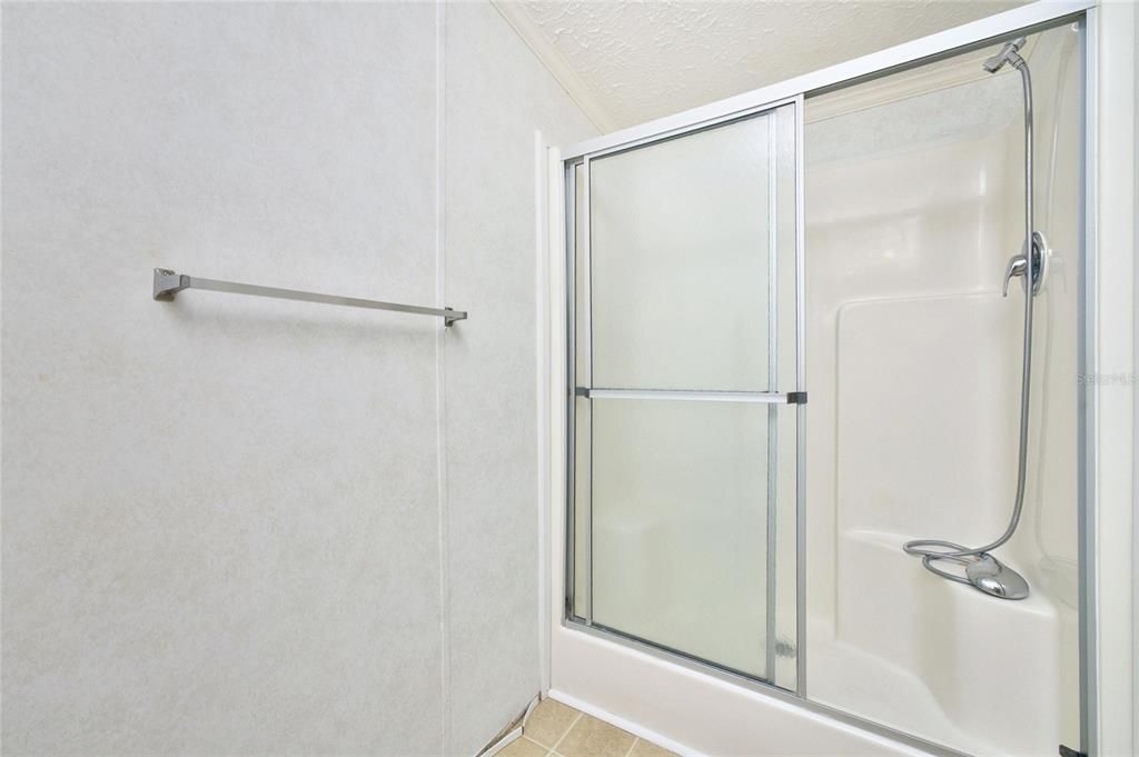 На продажу: $94,500 (2 спален, 2 ванн, 960 Квадратных фут)