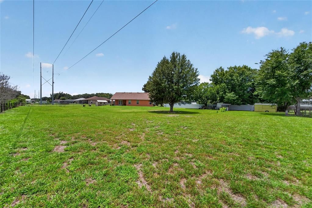 For Sale: $405,000 (4 beds, 2 baths, 1624 Square Feet)
