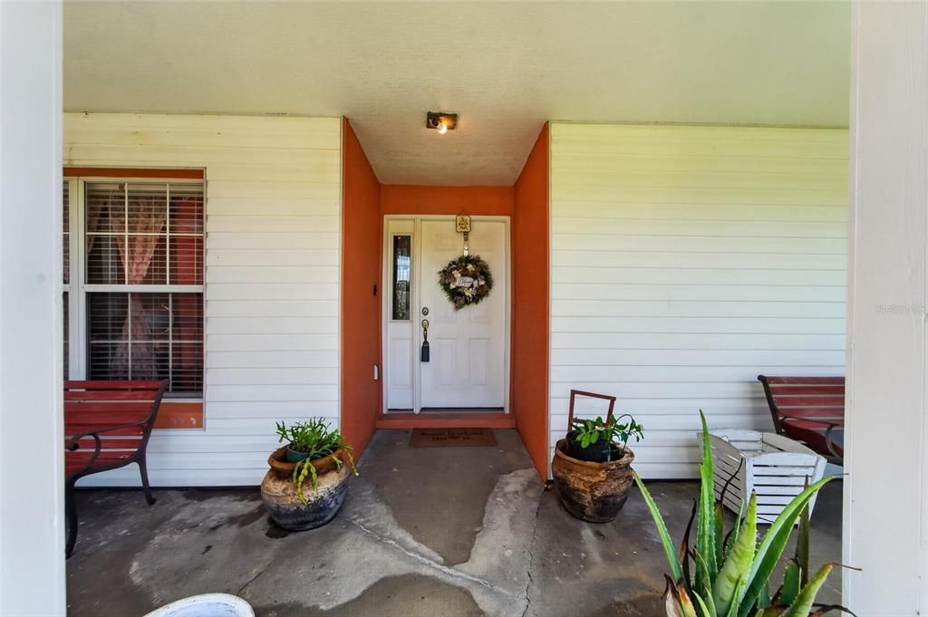 For Sale: $405,000 (4 beds, 2 baths, 1624 Square Feet)