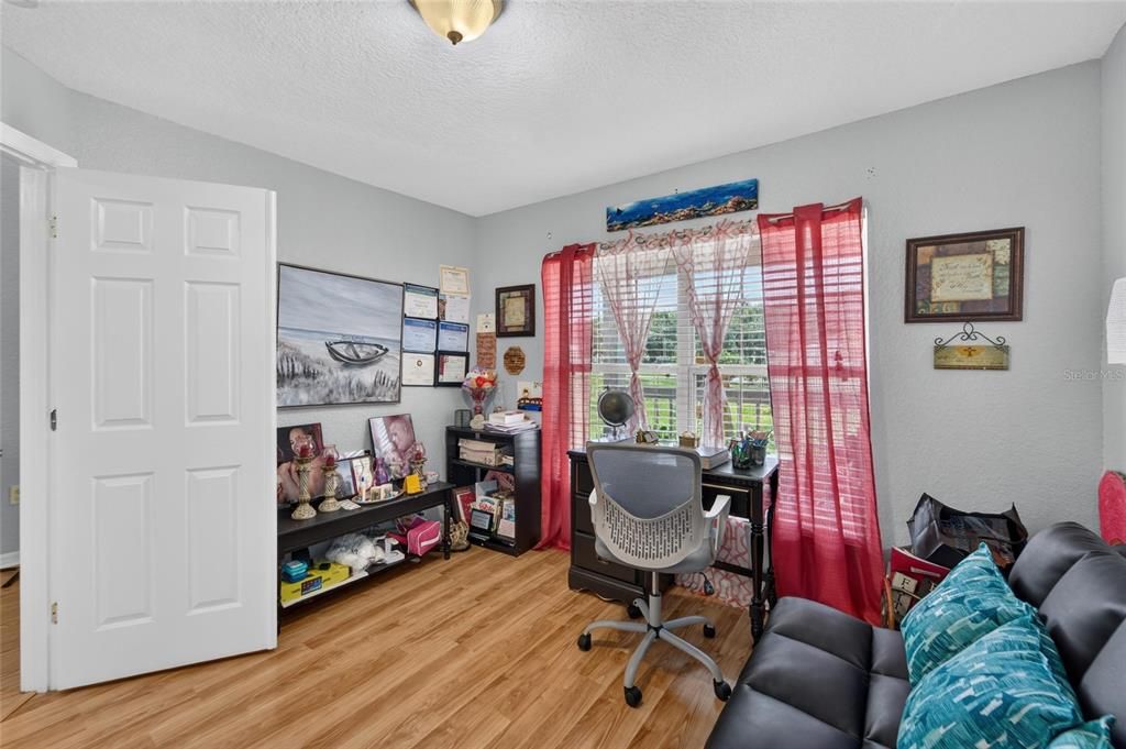 For Sale: $405,000 (4 beds, 2 baths, 1624 Square Feet)