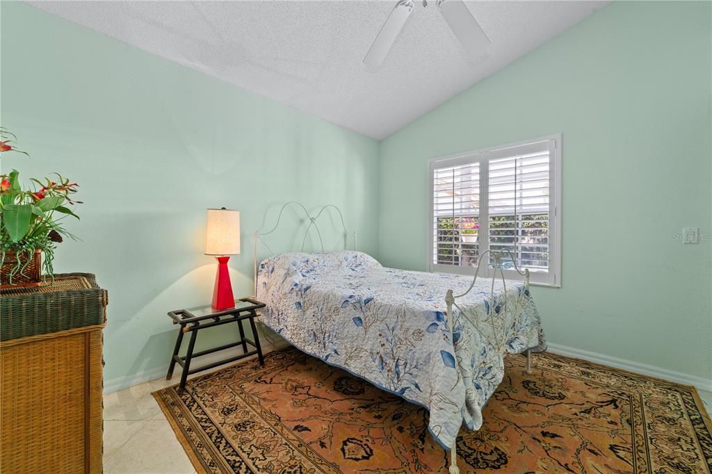 For Rent: $2,900 (2 beds, 2 baths, 1436 Square Feet)