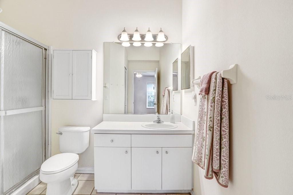 For Rent: $1,775 (2 beds, 2 baths, 1249 Square Feet)