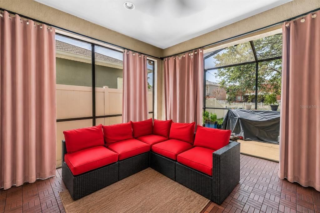 En Venta: $380,000 (3 camas, 2 baños, 2368 Pies cuadrados)