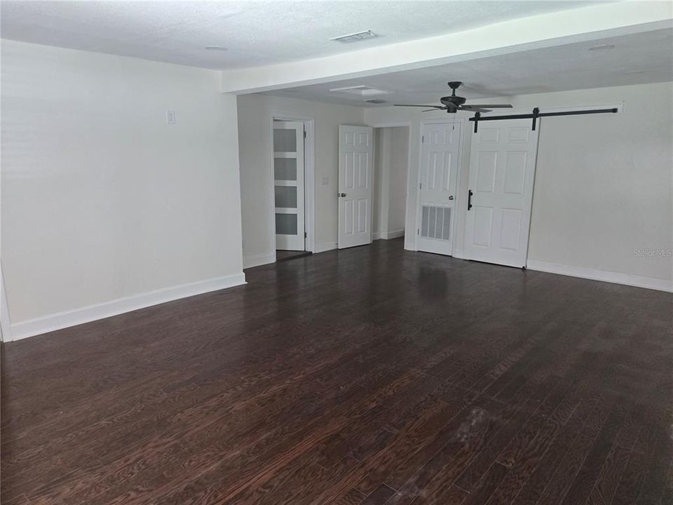 For Sale: $639,000 (3 beds, 3 baths, 1987 Square Feet)