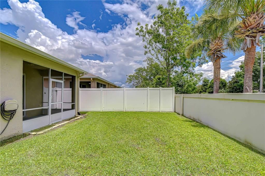 For Sale: $279,000 (3 beds, 2 baths, 1551 Square Feet)