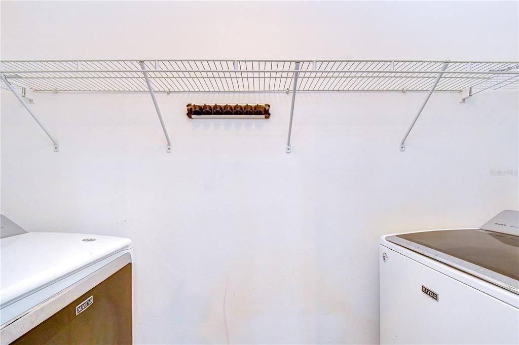 For Sale: $279,000 (3 beds, 2 baths, 1551 Square Feet)