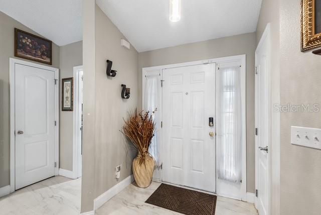 For Sale: $315,000 (4 beds, 2 baths, 1809 Square Feet)