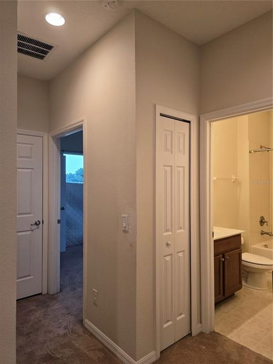 For Rent: $1,350 (2 beds, 2 baths, 1056 Square Feet)