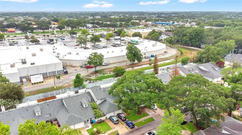 For Sale: $286,500 (2 beds, 2 baths, 1406 Square Feet)
