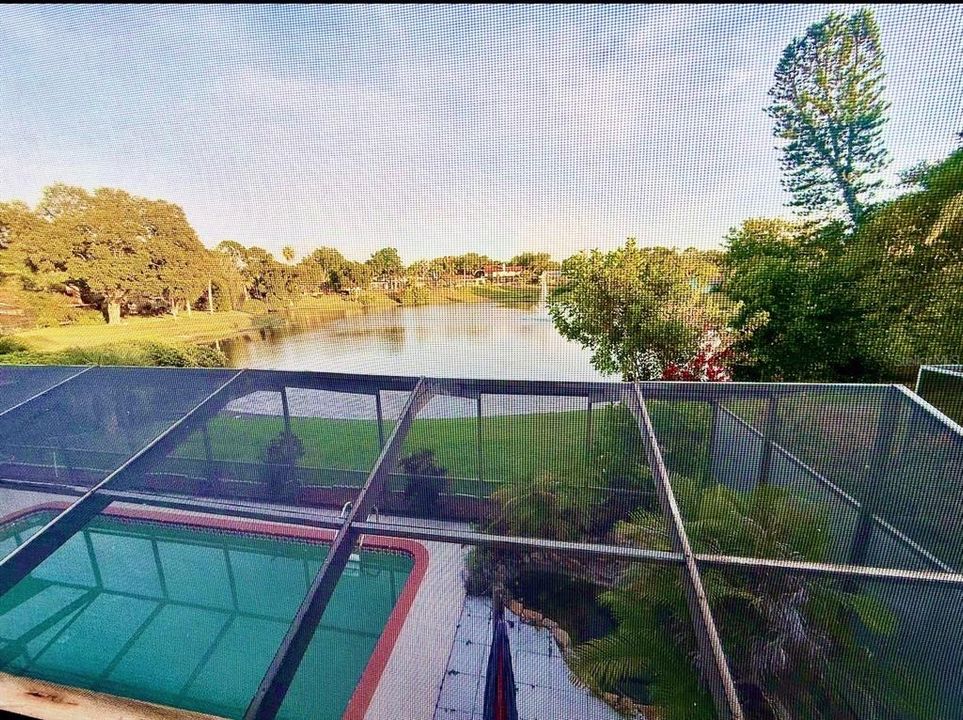 На продажу: $669,999 (4 спален, 3 ванн, 2412 Квадратных фут)