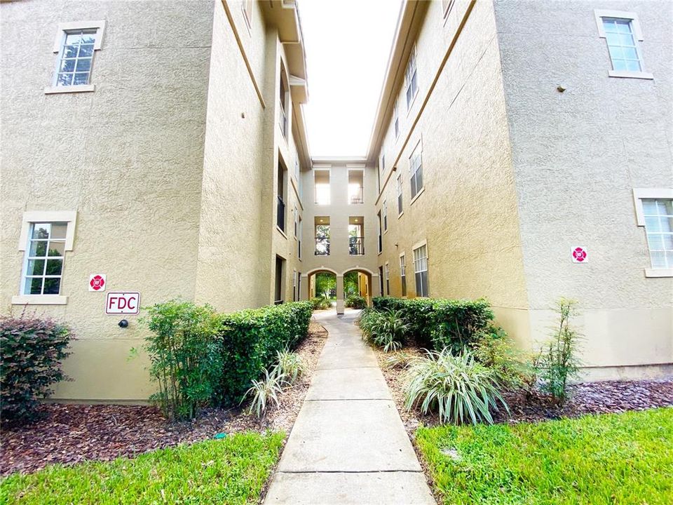 For Rent: $2,050 (3 beds, 2 baths, 1455 Square Feet)