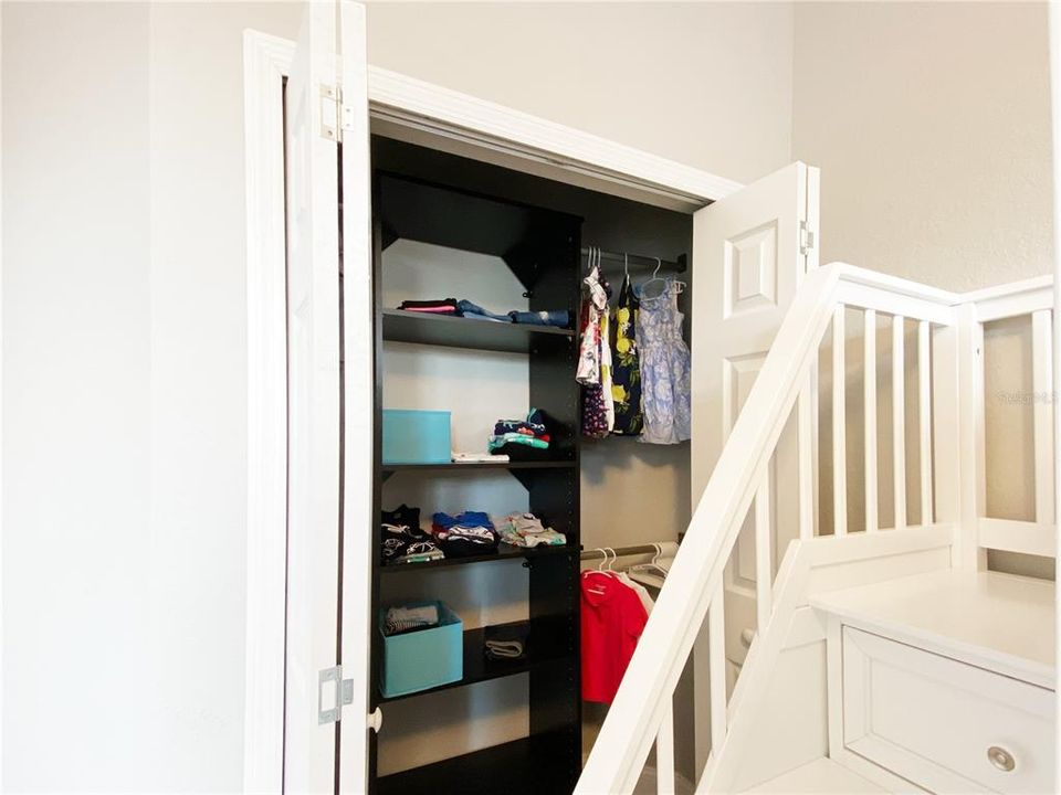 For Rent: $2,050 (3 beds, 2 baths, 1455 Square Feet)