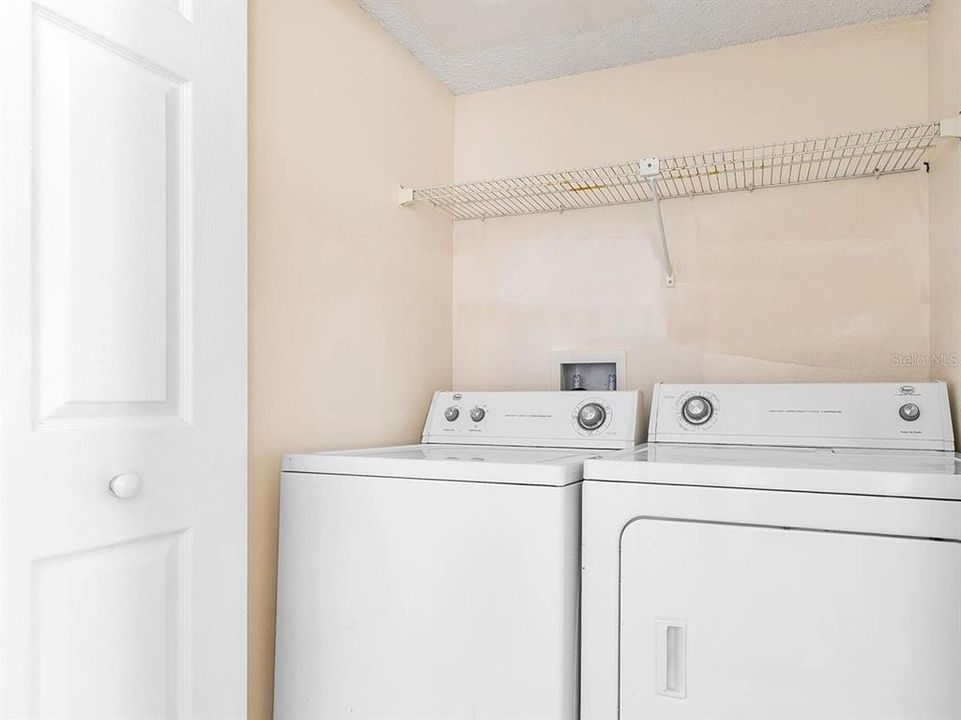 На продажу: $198,000 (3 спален, 2 ванн, 1287 Квадратных фут)