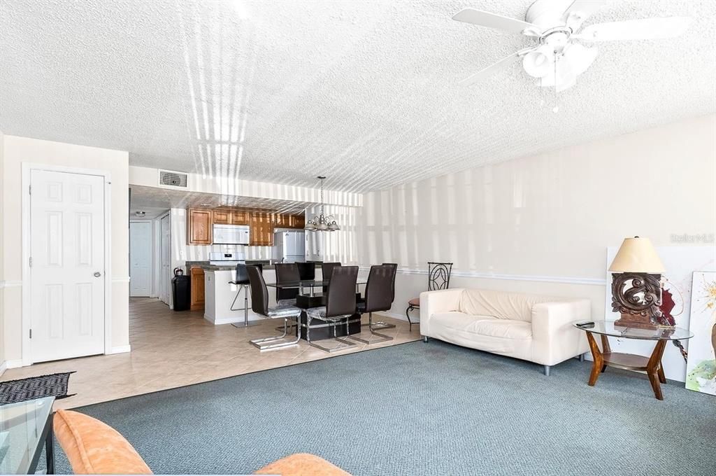 На продажу: $198,000 (3 спален, 2 ванн, 1287 Квадратных фут)
