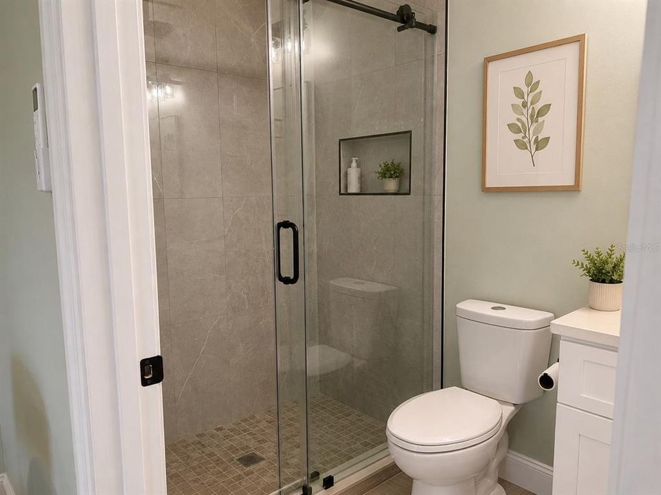 В аренду: $1,500 (1 спален, 1 ванн, 325 Квадратных фут)