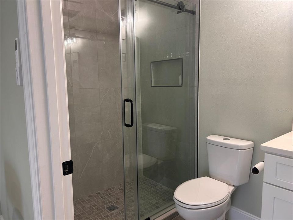 В аренду: $1,500 (1 спален, 1 ванн, 325 Квадратных фут)