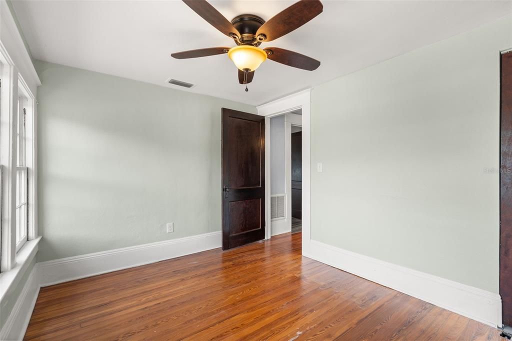 For Sale: $620,000 (4 beds, 3 baths, 2513 Square Feet)