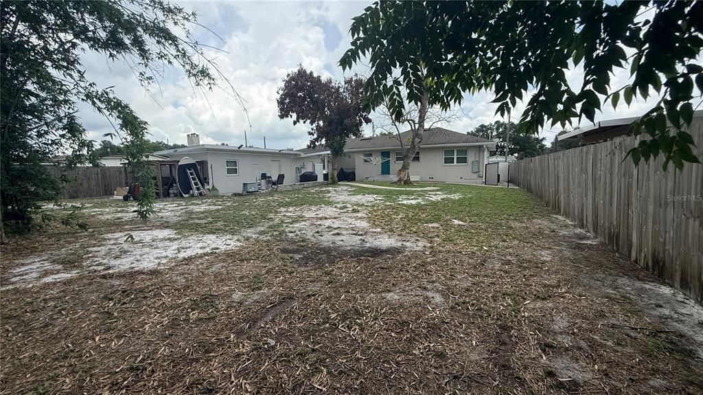 En Venta: $299,900 (4 camas, 2 baños, 1502 Pies cuadrados)